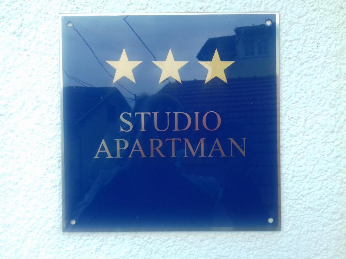 Apartment " Studio Green " Free Parking, Self Check-In ซาเกร็บ ภายนอก รูปภาพ
